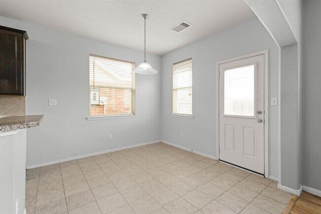 Foto del edificio - 15110 Spring Sun Ct