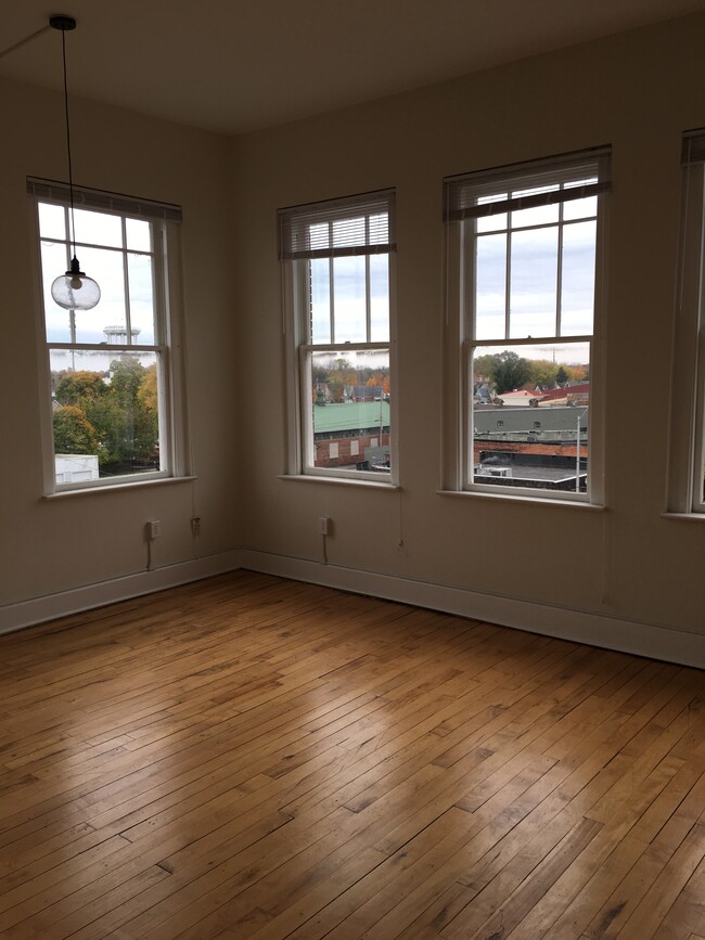 Living area - UB Lofts