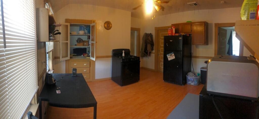 Primary Photo - 12 Scrimgeour Rd