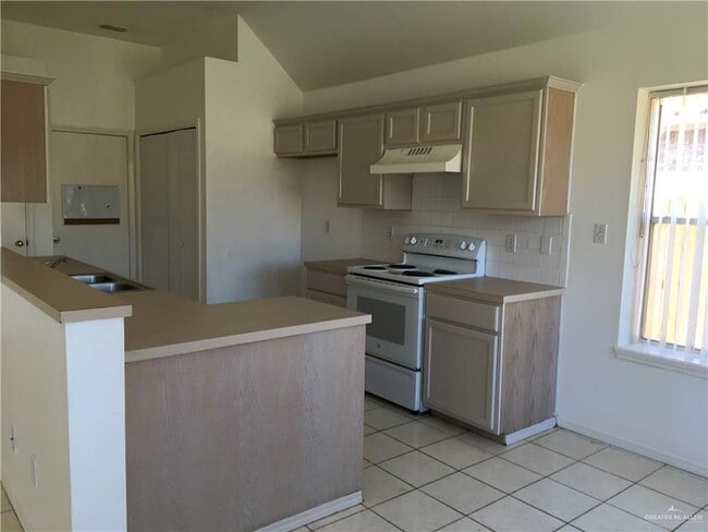 Foto del edificio - 2313 E 21st St
