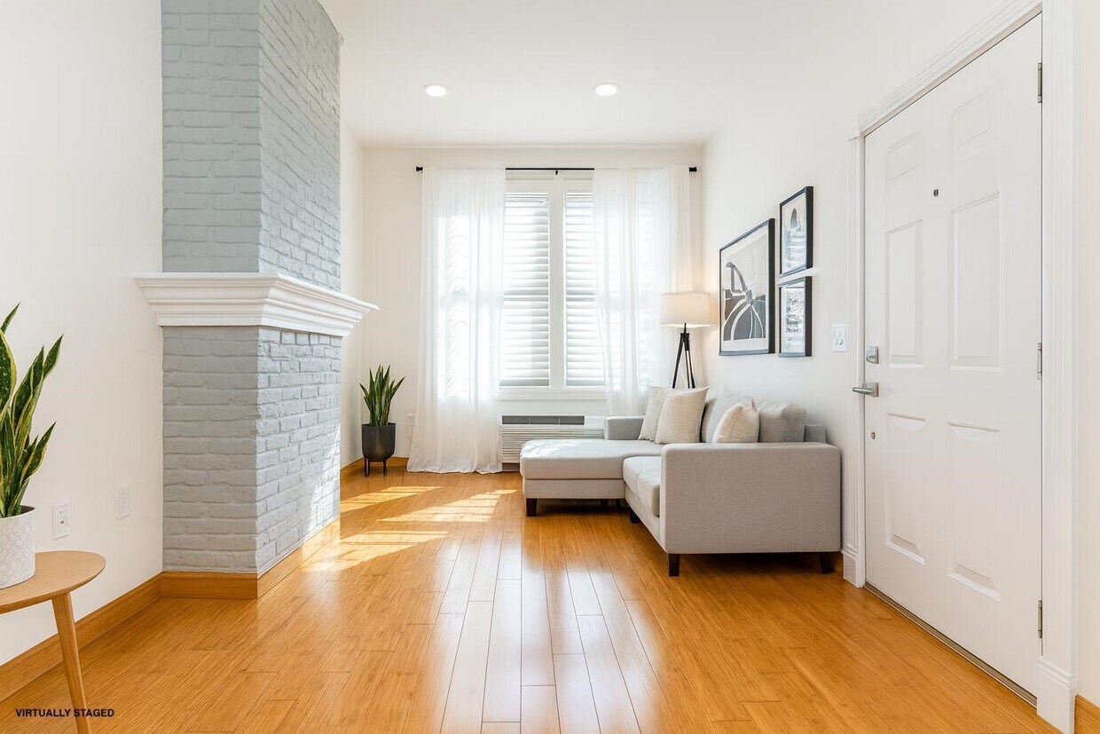 Primary Photo - 3683 John F. Kennedy Blvd