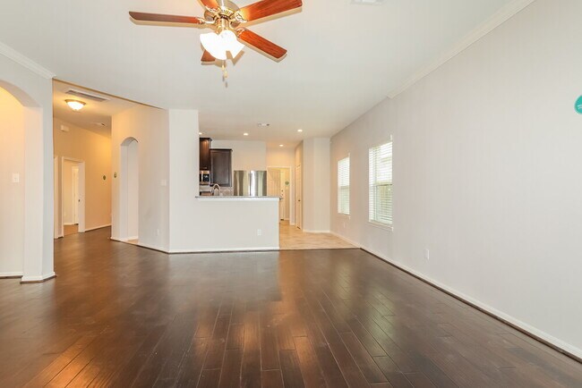 Foto del edificio - 23006 Silver Linden Ct