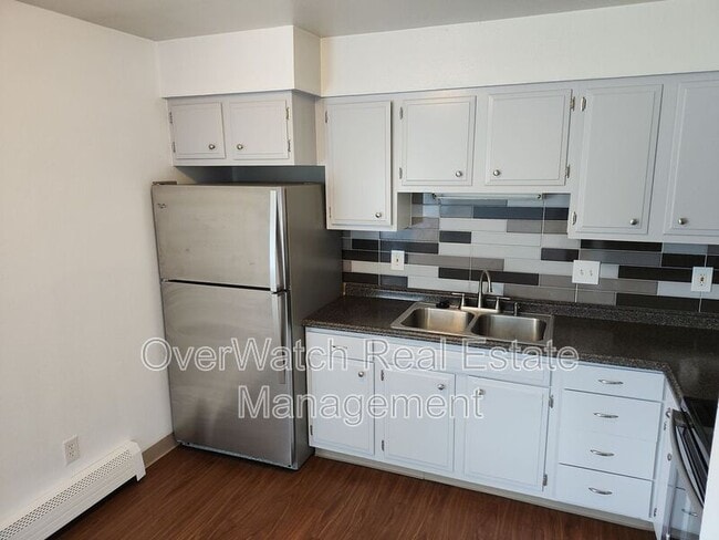 Building Photo - 717 N Bliss St