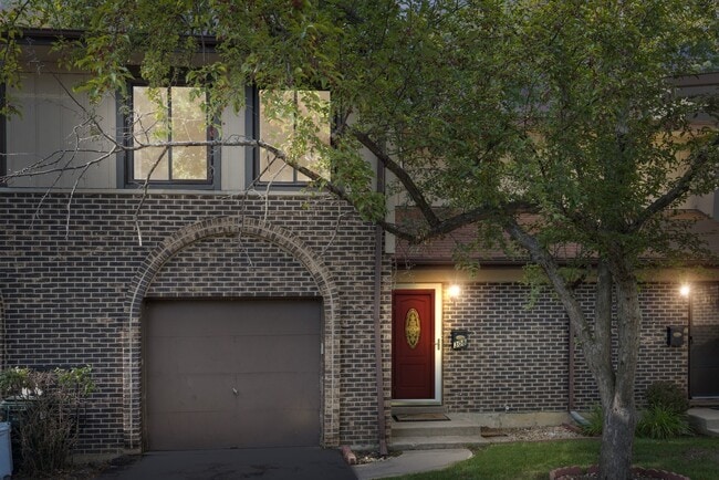 Building Photo - 308 E Rimini Ct