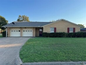 Building Photo - 1610 Gallagher Dr
