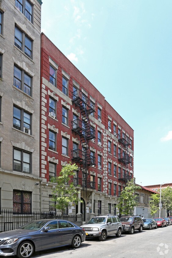 Primary Photo - 550 W 146th St