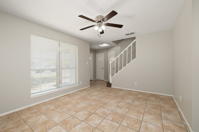 Living Room - 2920 N 26th St