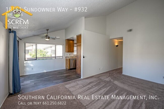Building Photo - Upper Three Bedroom Condo in Canyon Country