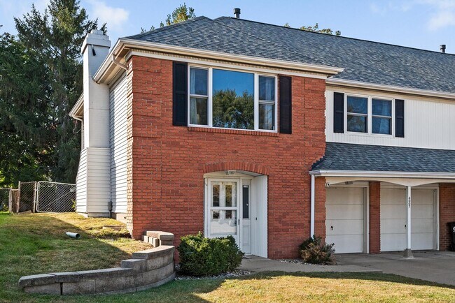 Foto del edificio - 6007-6009 N Imperial Drive