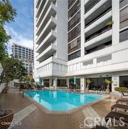 Foto del edificio - 10660 Wilshire Blvd