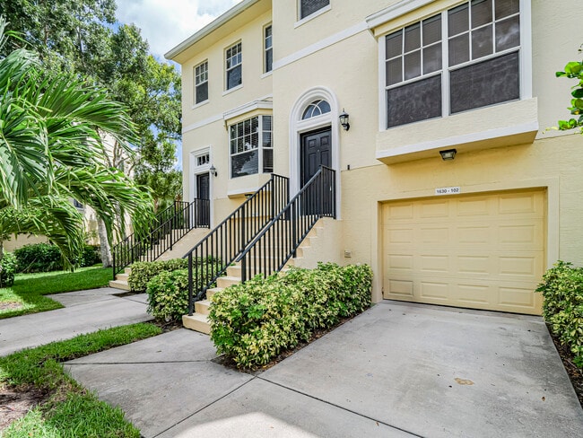 Photo - 1630 42nd Square Townhome