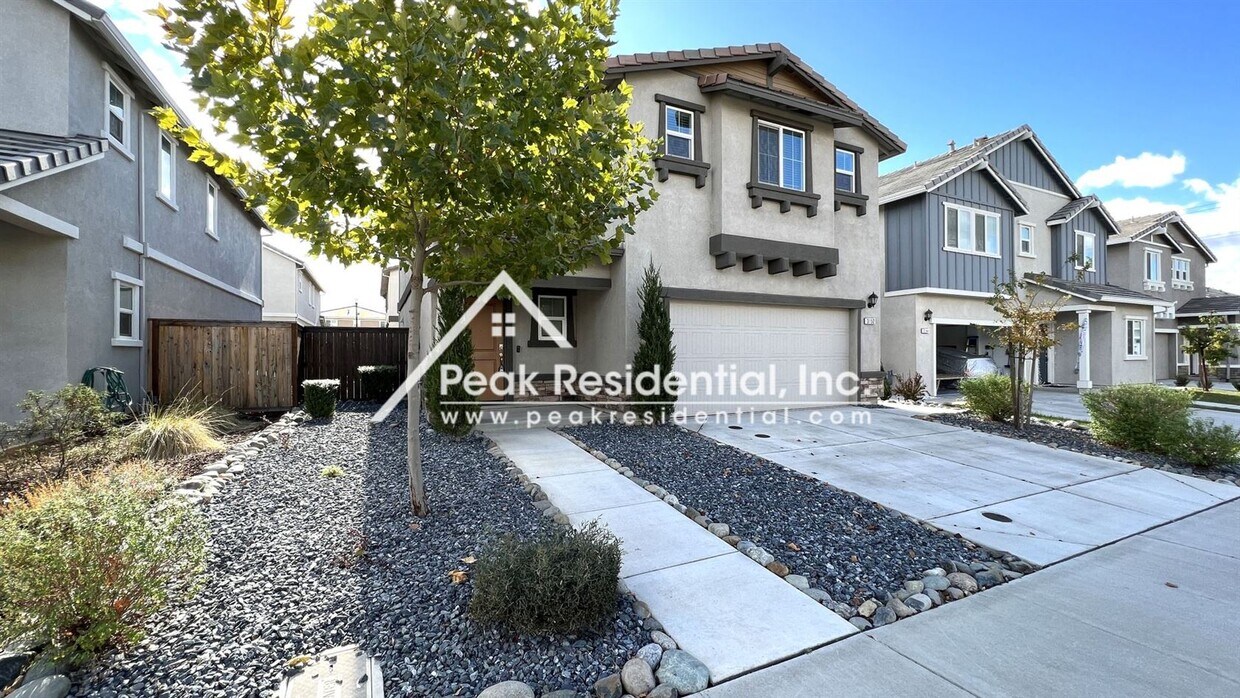 Primary Photo - 4 br, 2.5 bath House - 3152 Welton Circle