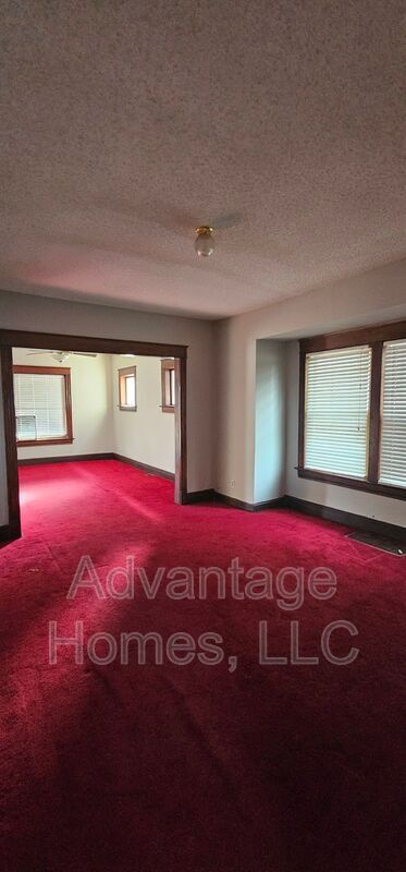 Foto del edificio - 3222 Charlotte St