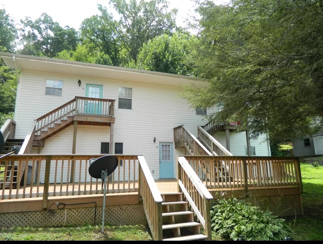 Front of the building - 323 Parker Farm Rd