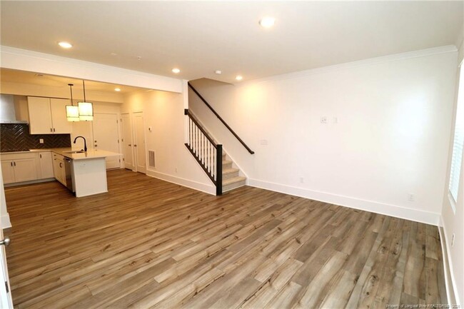 Building Photo - 110 Byrum St