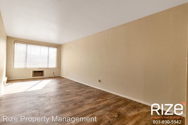 Building Photo - 1 br, 1 bath House - 751 S 300 E #202