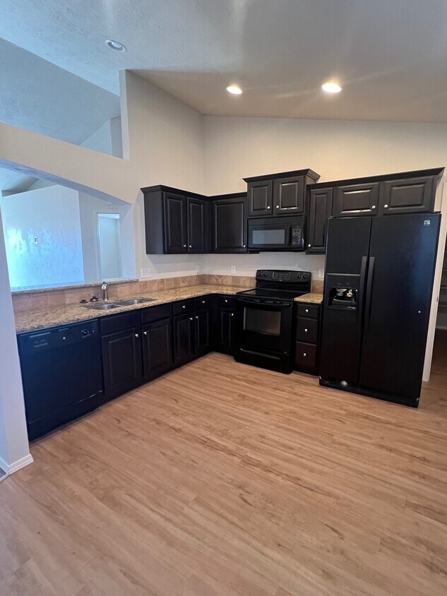 3 Bed 2 Bath Home in Caldwell! House Rental in Caldwell, ID