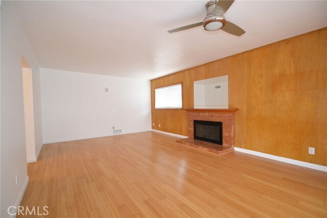 Foto del edificio - 7408 W 87th Pl