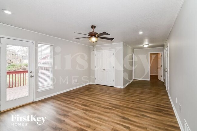 Foto del edificio - 1708 Red Barn Rd