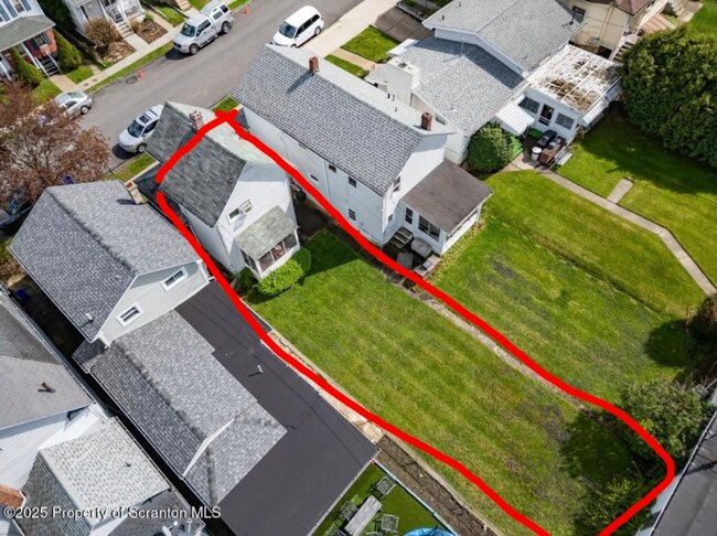 Building Photo - 315 N Sumner Ave