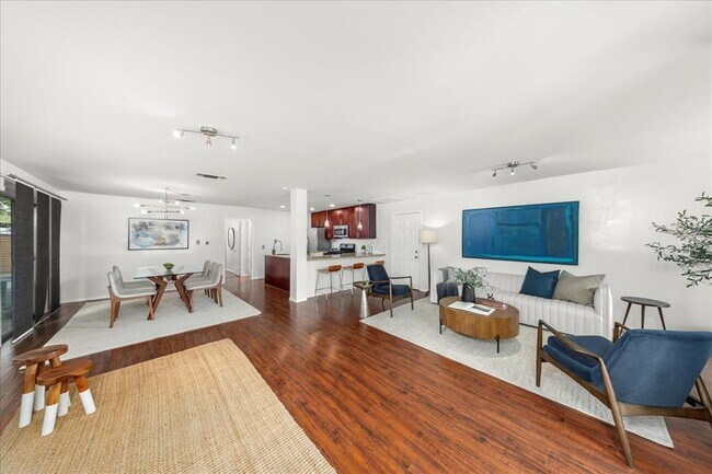 Building Photo - 5108 Emerald Forest Dr