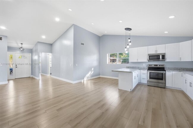 Foto del edificio - 13550 SW 286th Ter