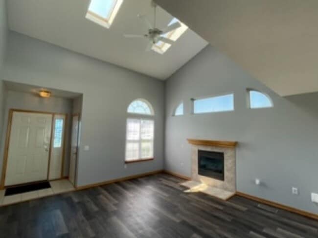 Building Photo - 5307 Chaucer Dr
