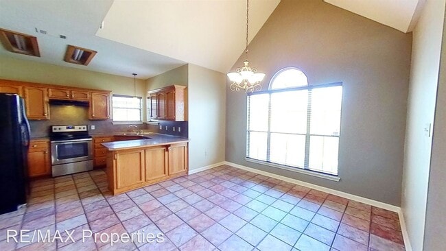 Building Photo - 3 br, 2 bath House - 14371 Whispering Oaks Dr