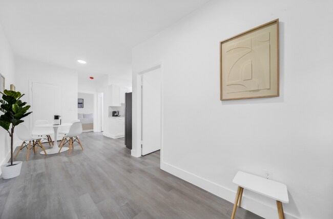 Foto del edificio - 1029 SW 5th St