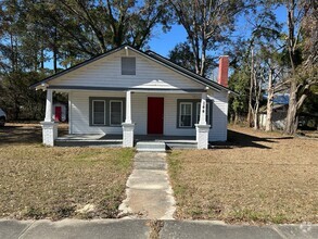 Building Photo - 144 Tattnall St