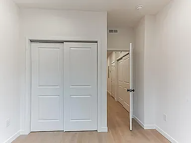 Foto del edificio - 5540 Bloyd St