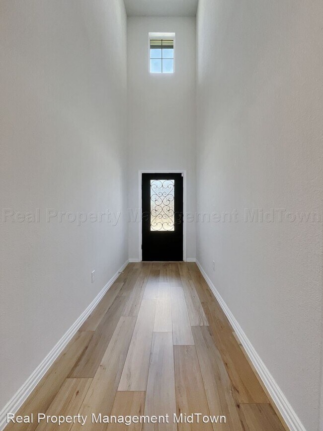 Building Photo - 5 br, 3 bath House - 2860 Fox Trail Ln,