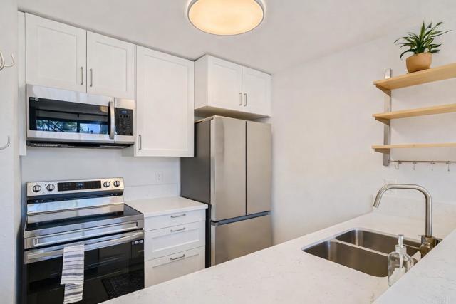 Foto del edificio - 4111 Iowa St