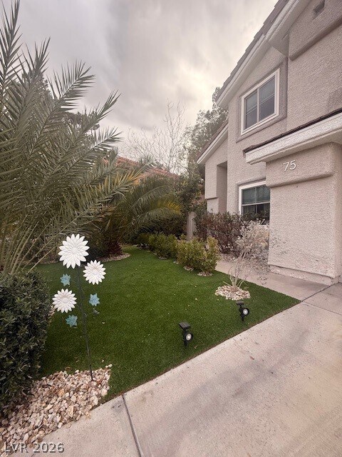 Foto del edificio - 75 Huntfield Dr