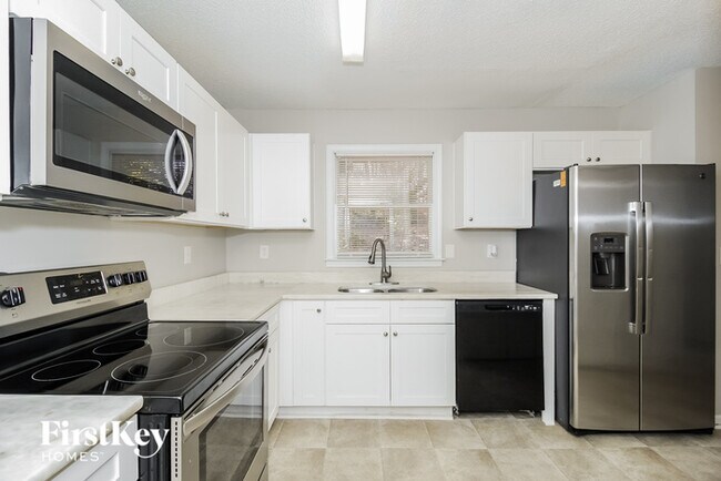Building Photo - 129 Benell Ct