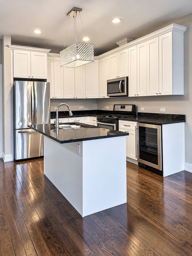 Foto del edificio - 243 E 31st St