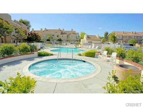 Gorgeous Community - 25735 Perlman Plz