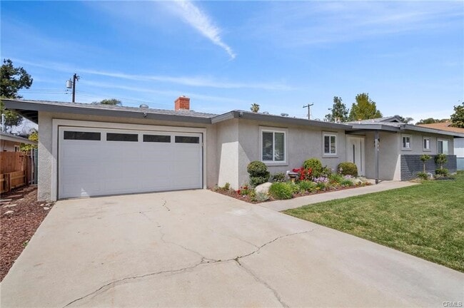 Building Photo - 22844 Miriam Way