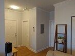 Primary Photo - 534 W Belmont Ave