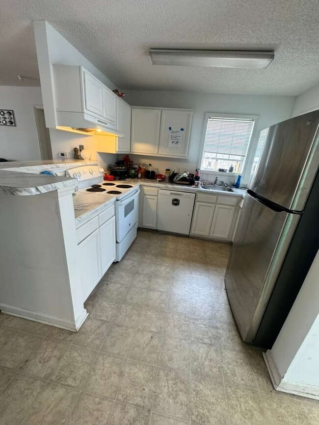 Foto del edificio - 2021 Wolf Tech Ln