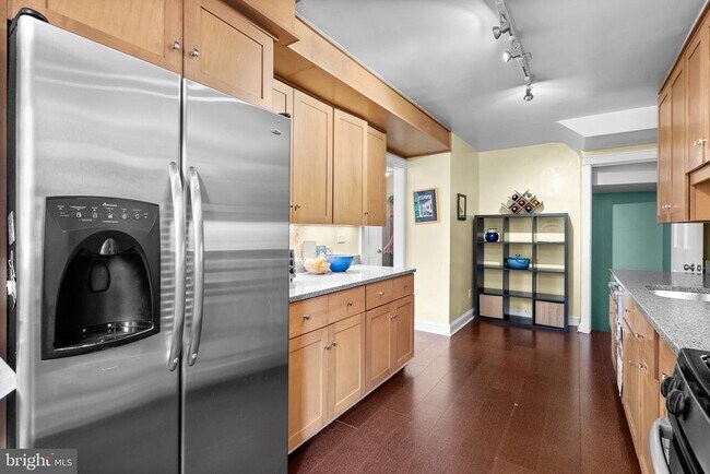 Foto del edificio - 3524 Davenport St NW