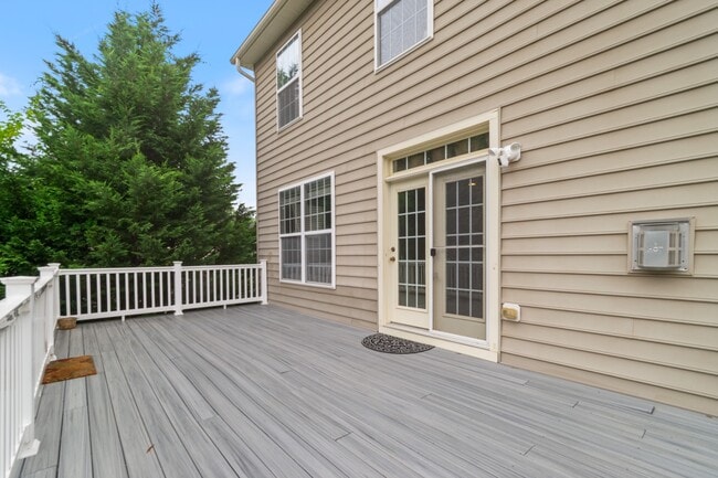 Building Photo - 5105 Bright Owl Rd