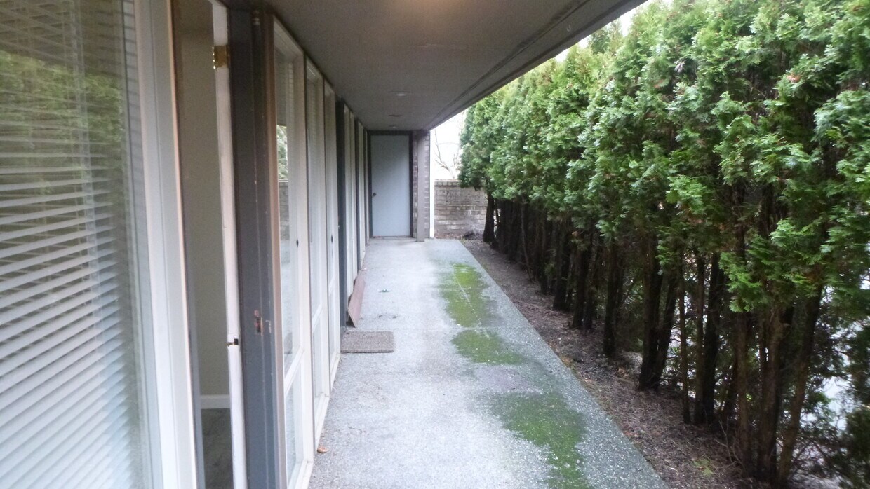 Building Photo - 21119 81st Dr NE