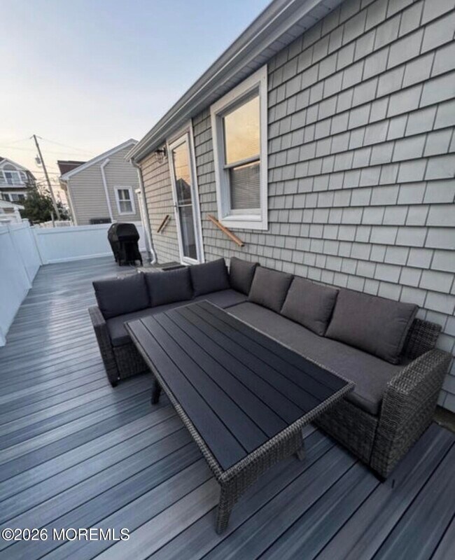 Foto del edificio - 106 Surf Dr