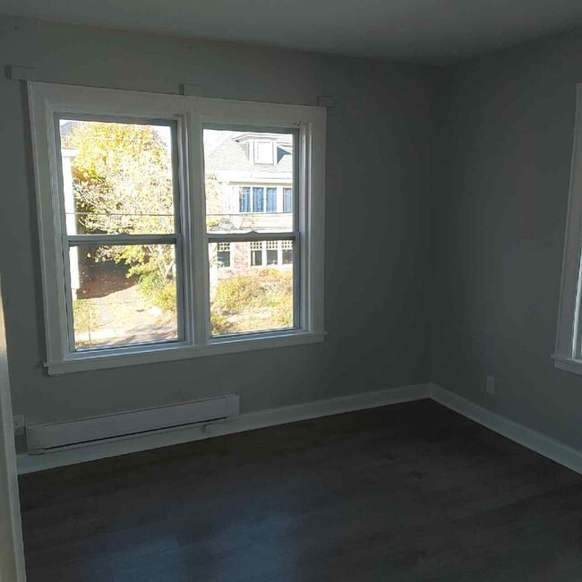 Building Photo - 56 Fleet St