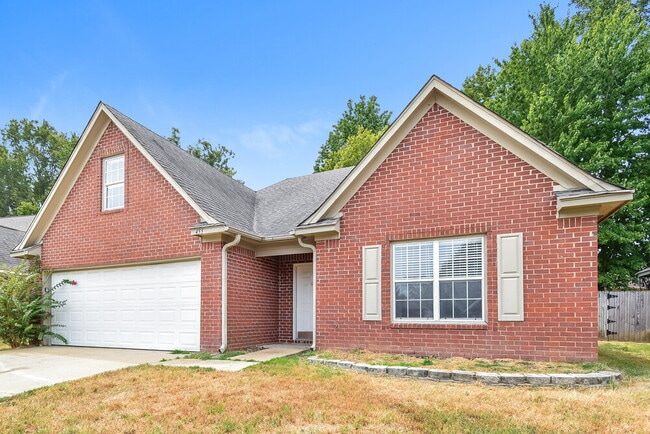 Building Photo - 455 Timber Way S