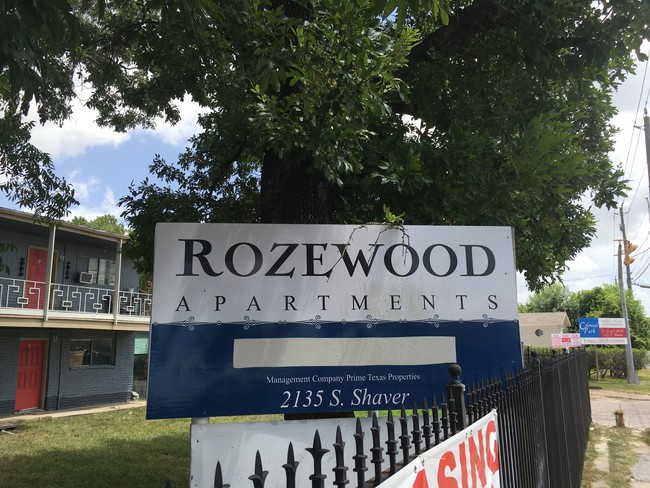 Building Photo - Rozewood Apartments
