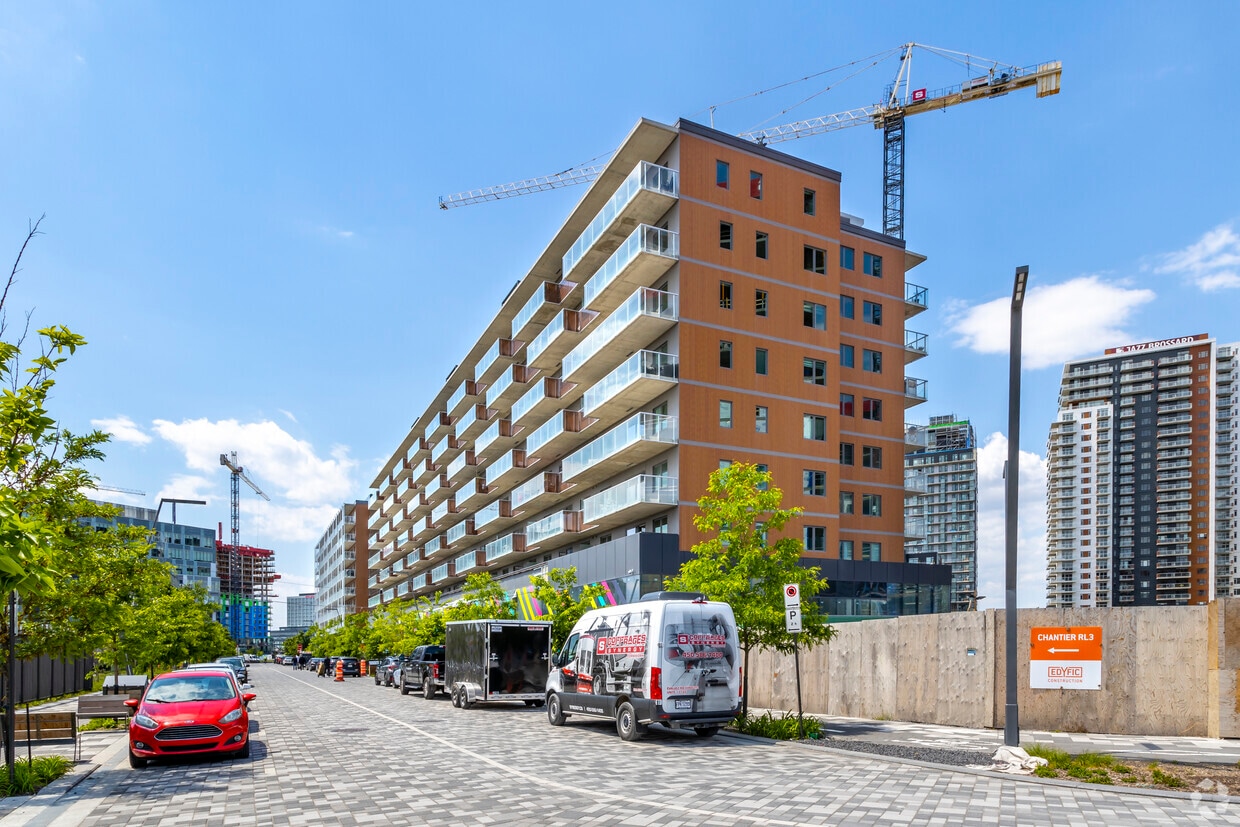Building Photo - Lumeo