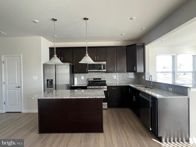 Building Photo - 35 Signal Knob Cottage Dr