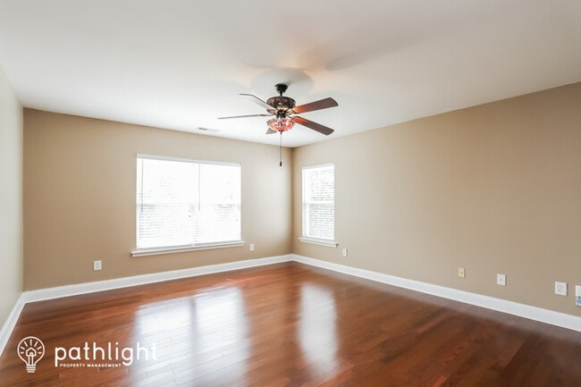 Building Photo - 316 Apple Drupe Way, Holly Springs, NC, 27540